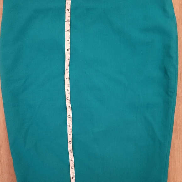 Forever 21 Pencil Skirt - Picture 4 of 4